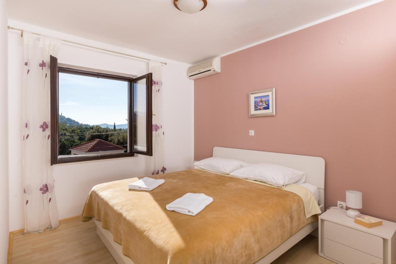 Apartment & Rooms Villa Katarina 슬라노 외부 사진