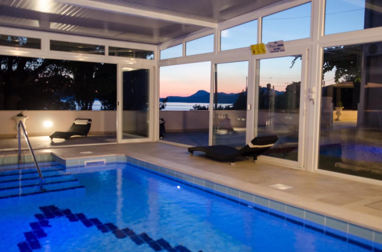 Apartment & Rooms Villa Katarina 슬라노 외부 사진