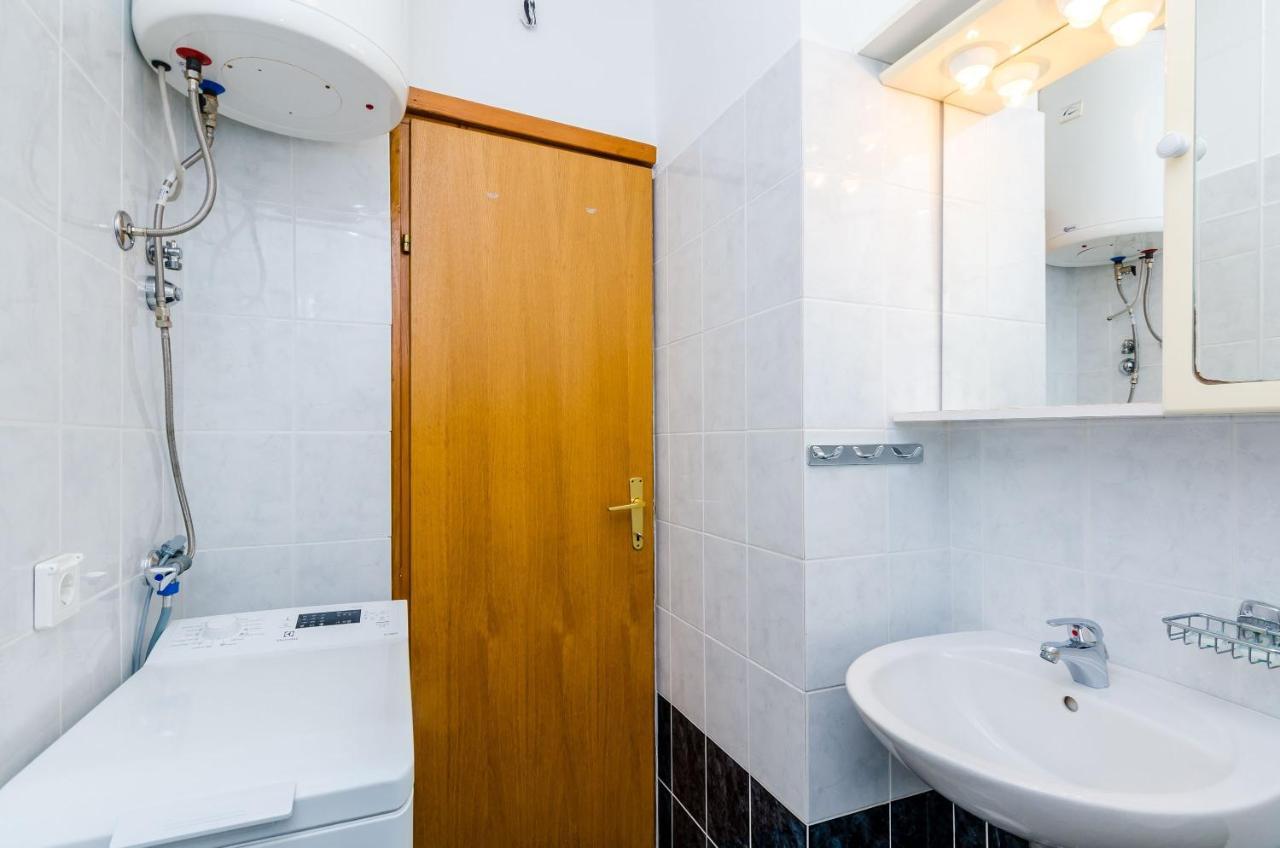 Apartment & Rooms Villa Katarina 슬라노 외부 사진