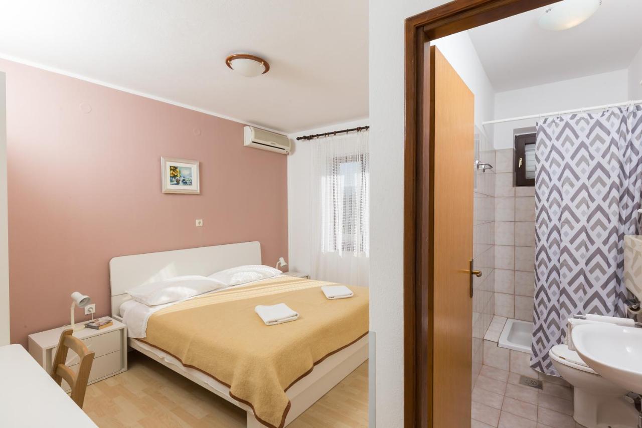 Apartment & Rooms Villa Katarina 슬라노 외부 사진